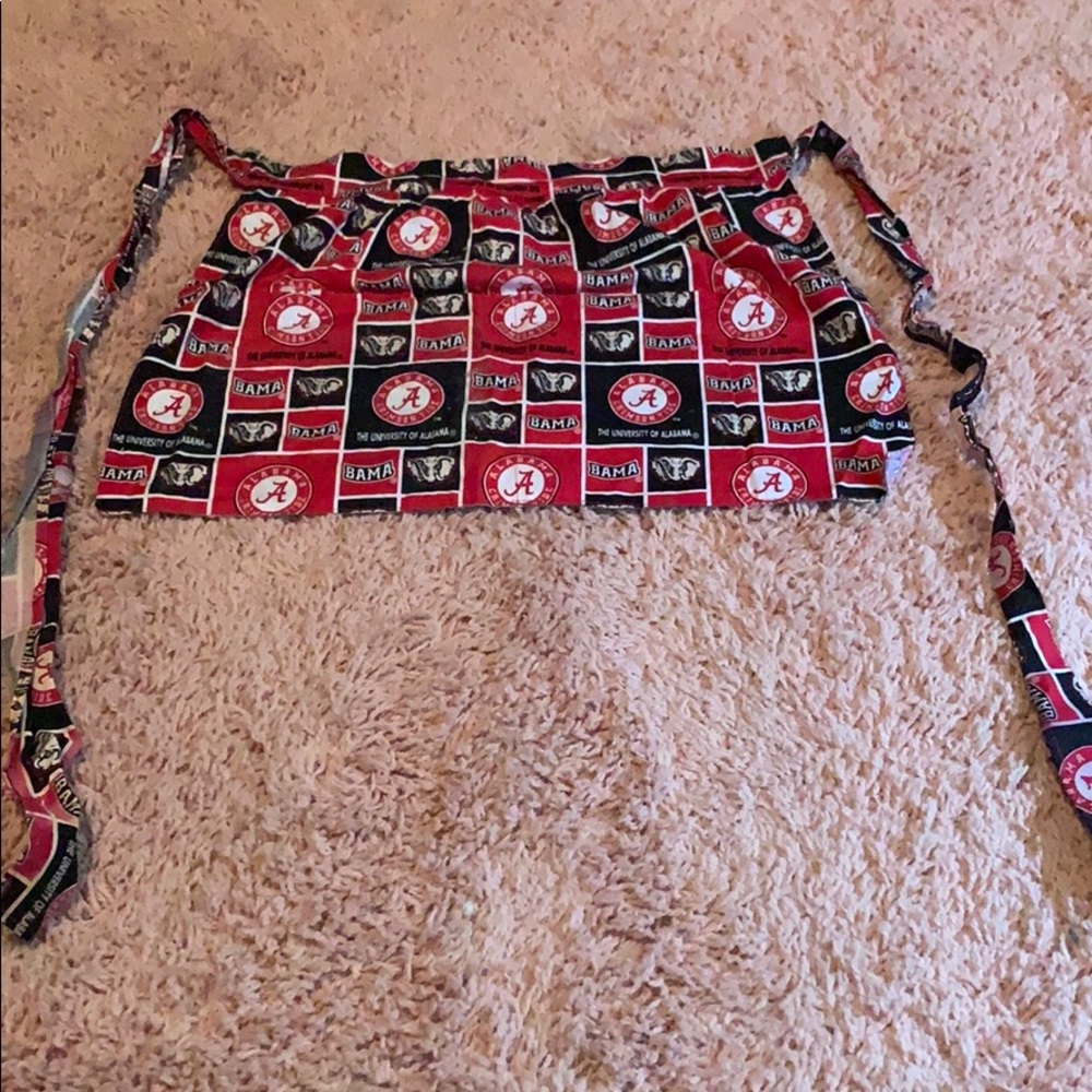 Alabama server apron